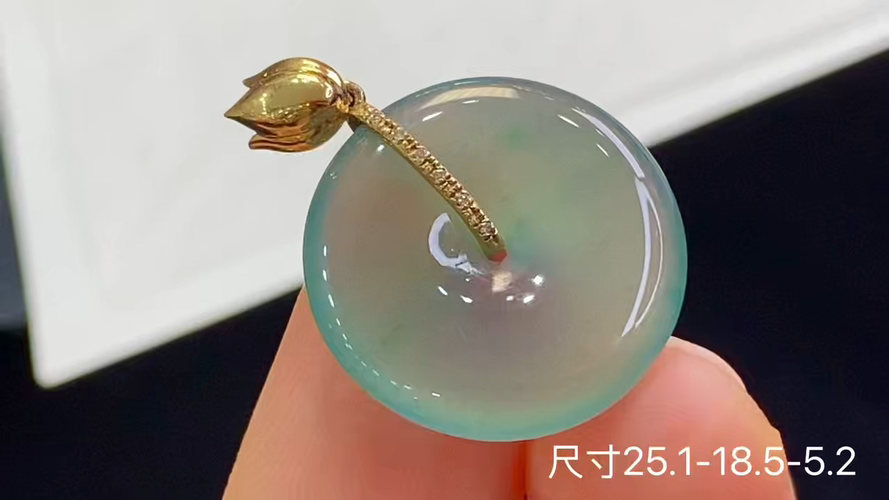 18k金+钻平安扣吊坠，无裂，25.1-18.5-5.2