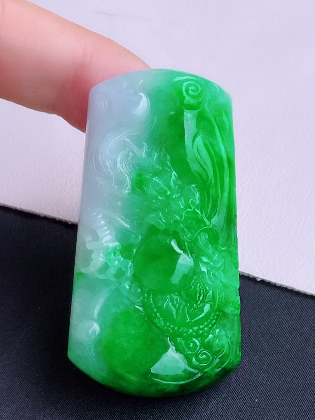 阳绿龙牌，栩栩如生，尺寸55.6/28.8/10.3/自然光实拍