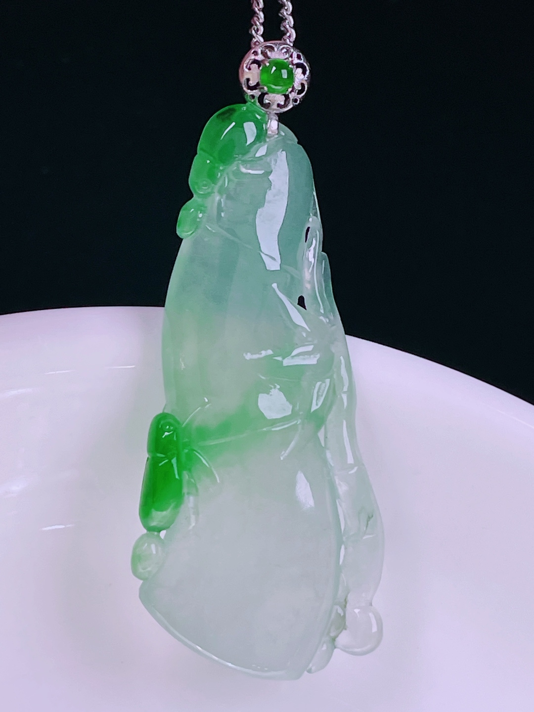 ️冰绿节节高升，老种起光，细底通透，尺寸：42.7/17.7/4.2mm0614