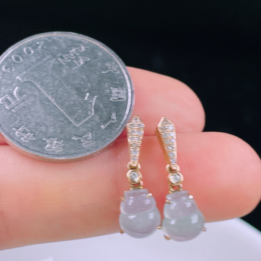 ️冰种耳坠，老种起光，细底通透，尺寸：21/7.4/4.8mm0614