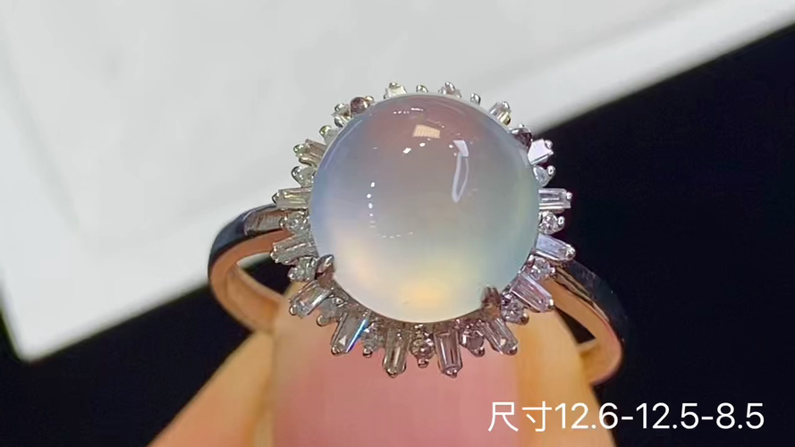 18k金+钻玻璃种蛋面戒指，无裂，12.6-12.5-8.5