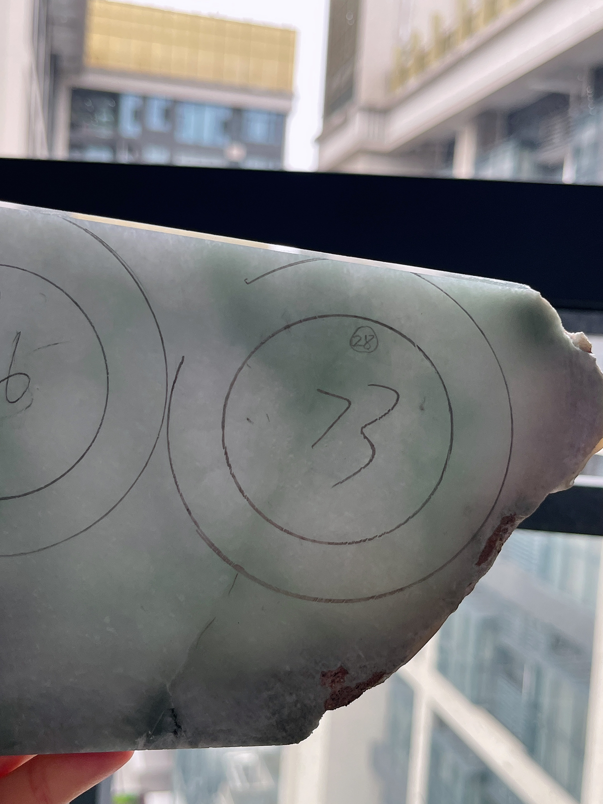 翡翠板料，⭕️正圈最大做57，圆条最大做53