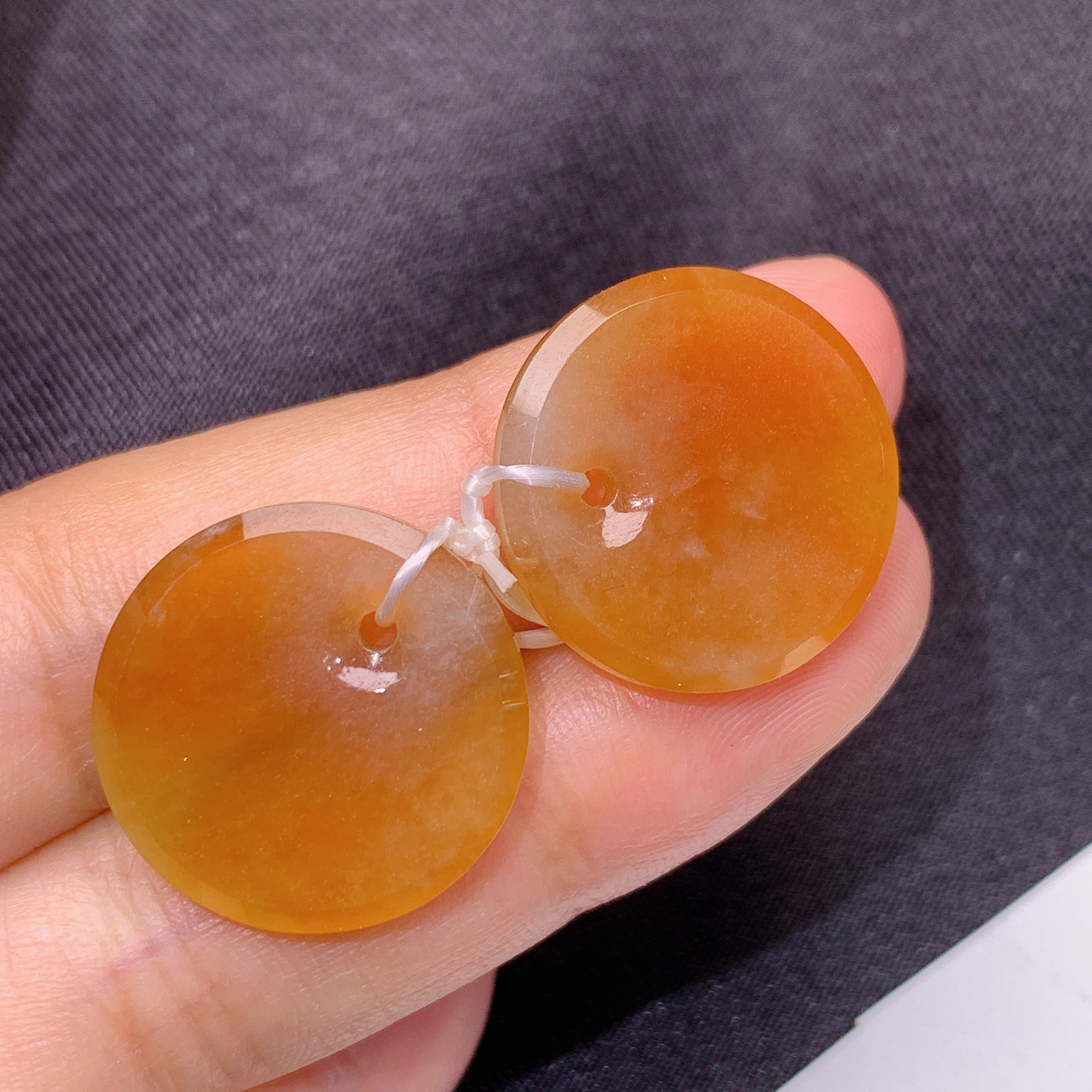 冰黄翡圆牌一对，镶嵌佳品，冰润鲜艳，种水足，Fuy 尺寸19.5*2.8