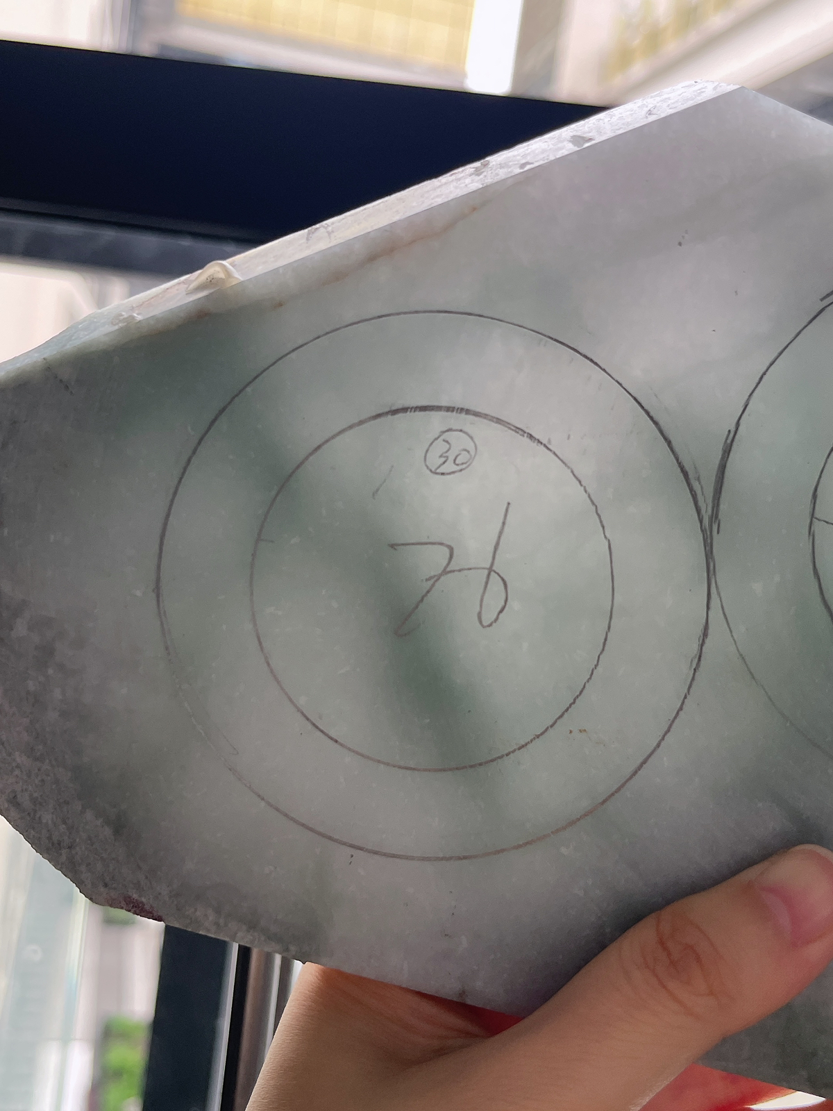 翡翠板料，⭕️正圈最大做60，圆条最大做56