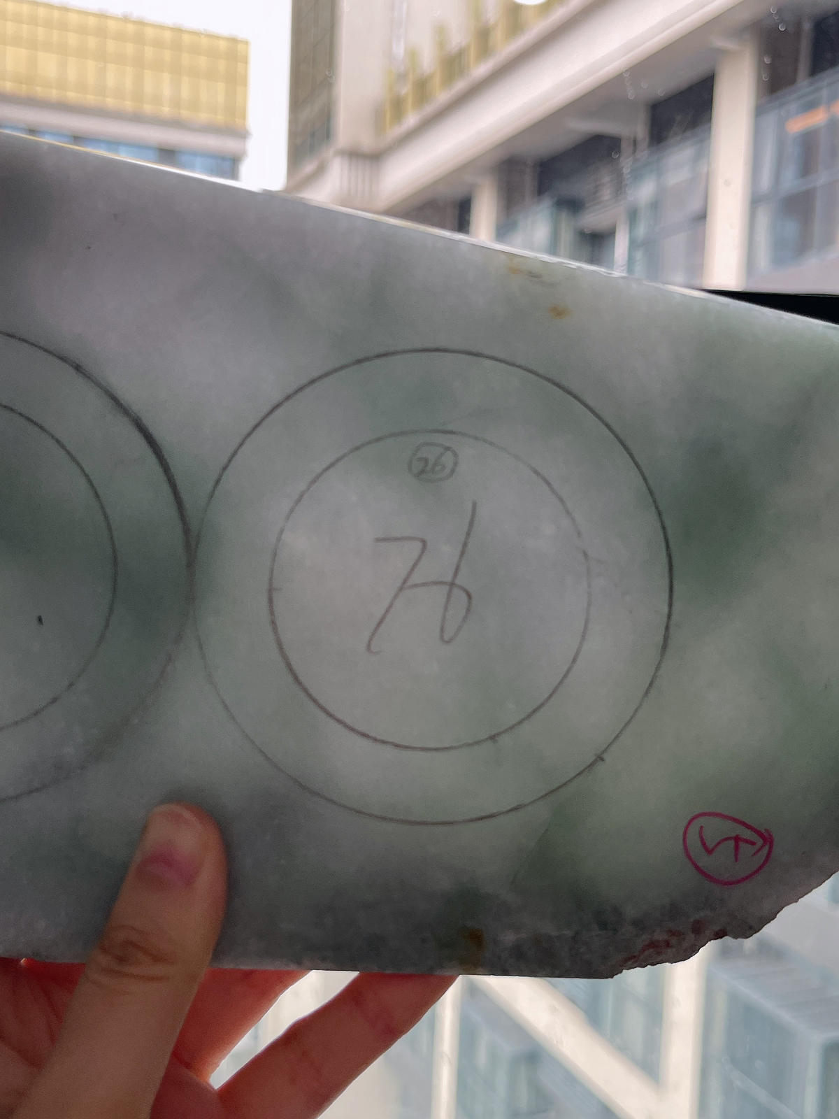 翡翠板料，⭕️正圈最大做60，圆条最大做56