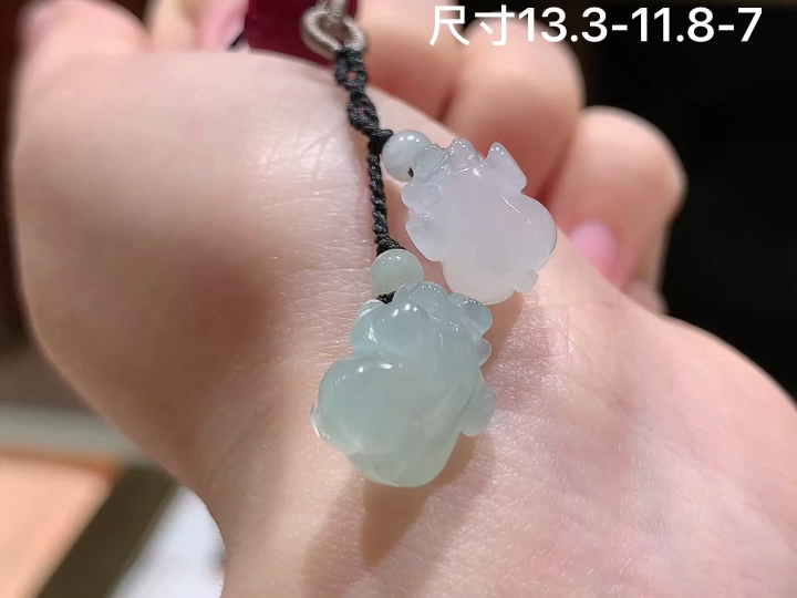 双彩生肖猪 无裂, 尺寸，13.3-11.8-7
