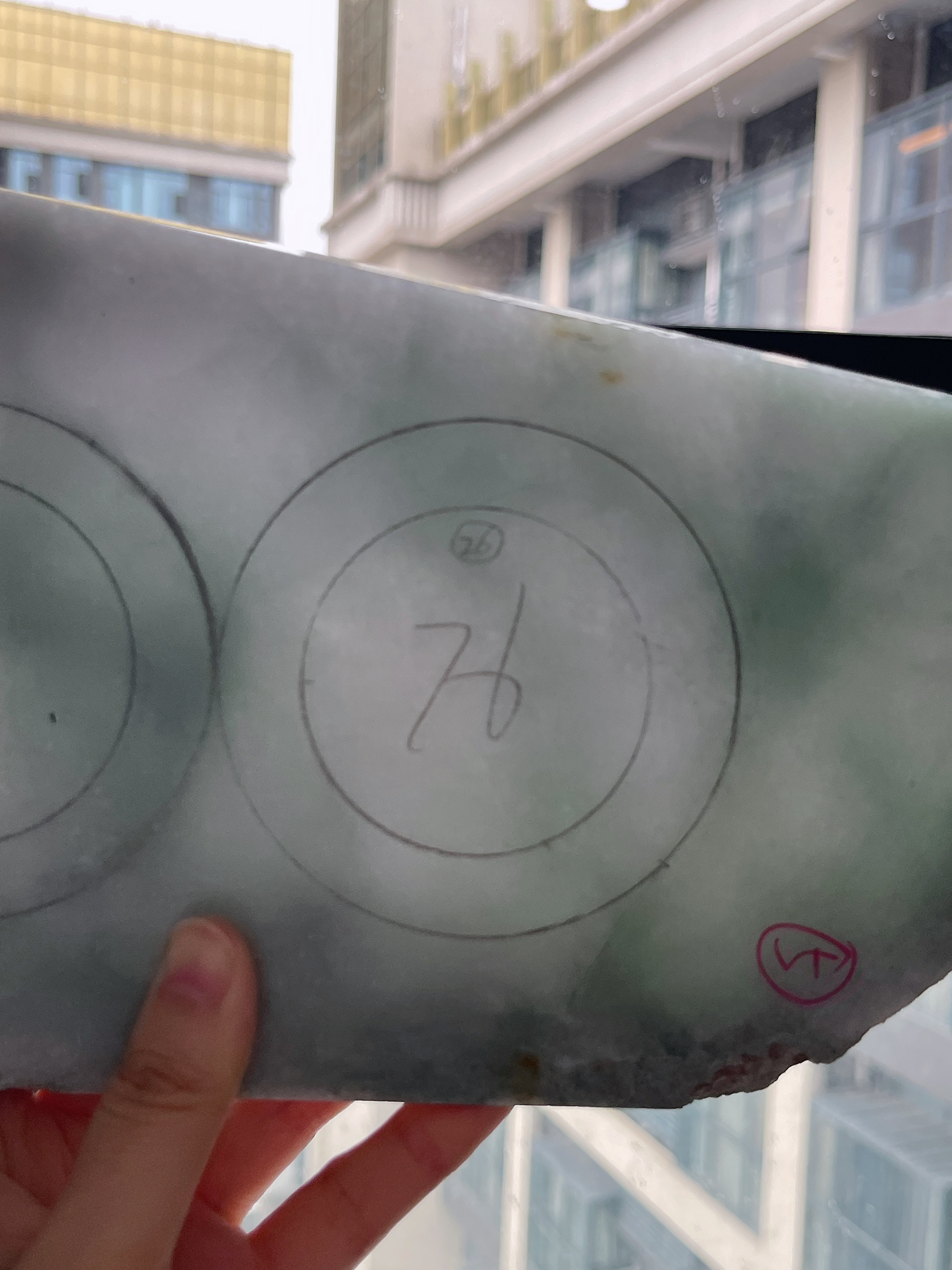 翡翠板料，⭕️正圈最大做60，圆条最大做56