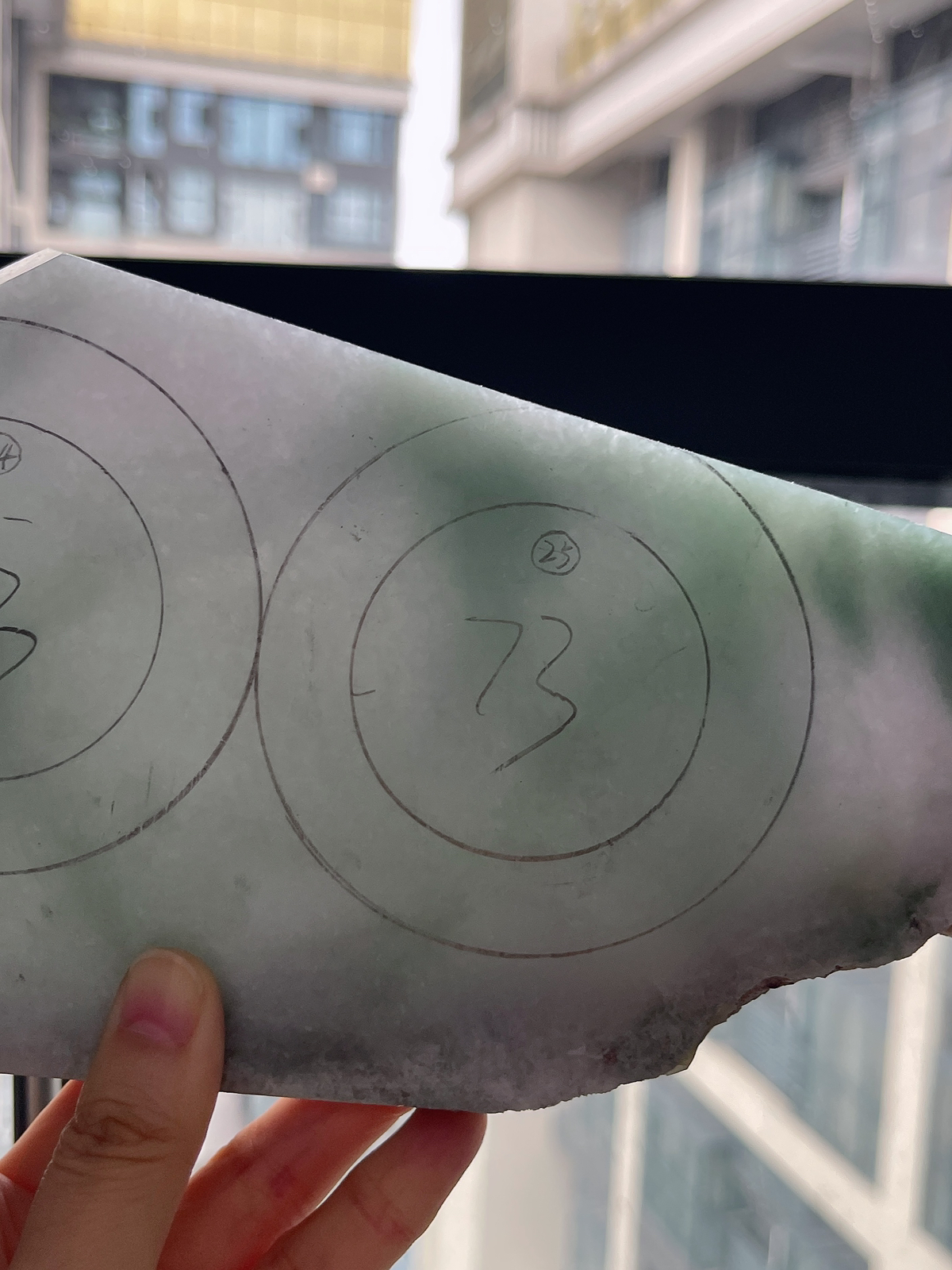 翡翠板料，⭕️正圈最大做57，圆条最大做53