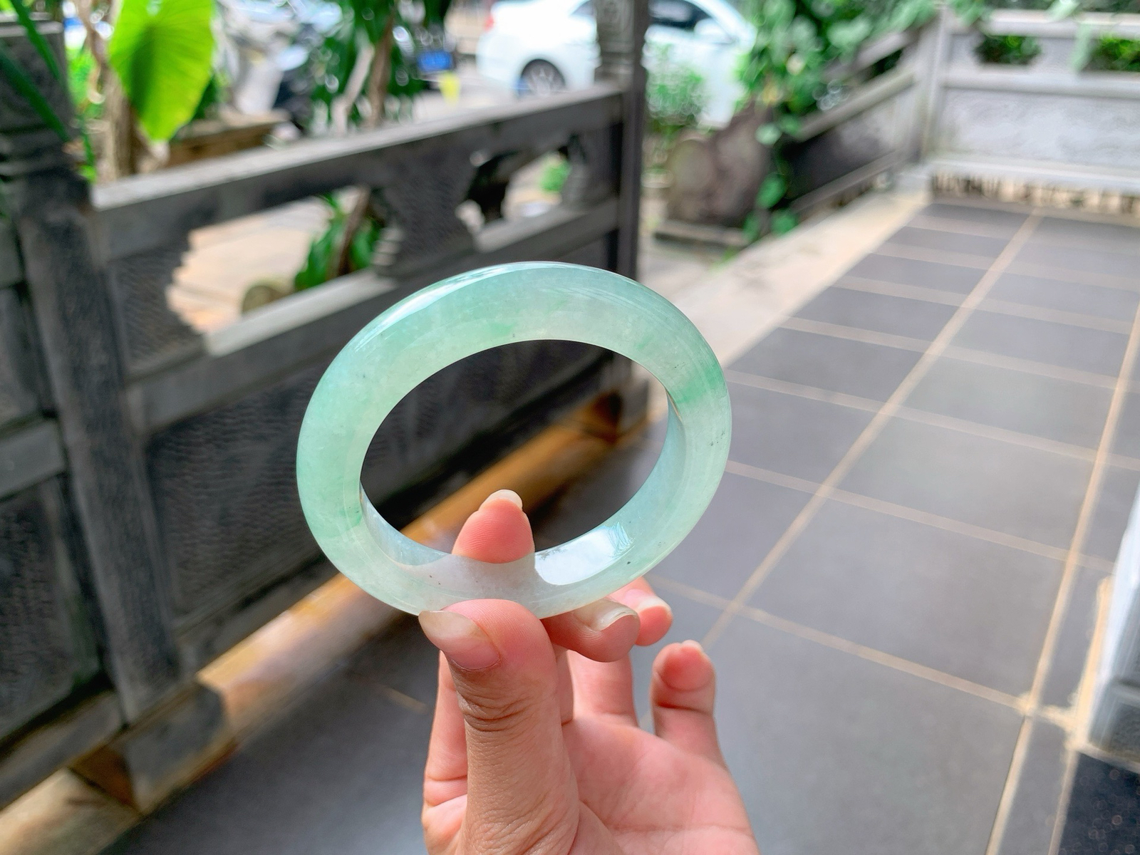 🪻｜53圈口
冰飘绿花，特别的清爽，种老冰透，像果冻一样，超精致，