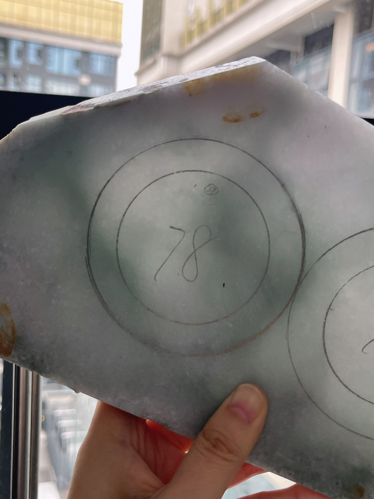 翡翠板料，⭕️正圈最大做62，圆条最大做58