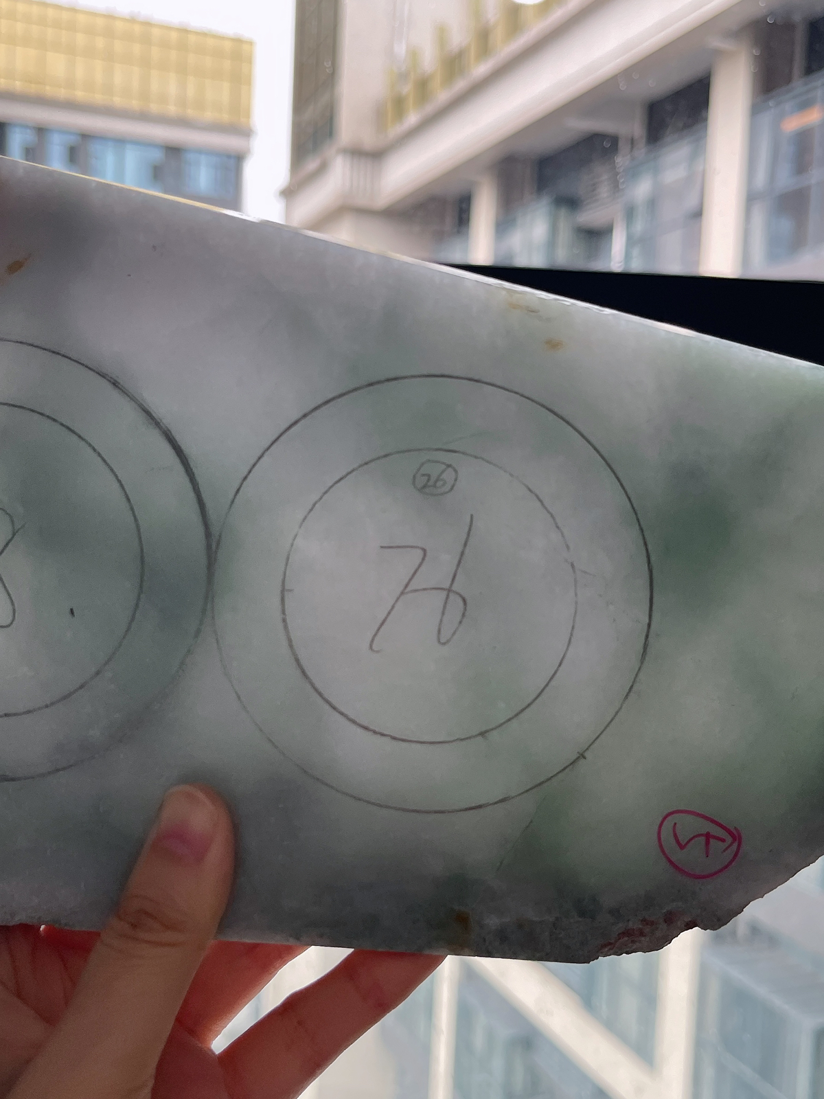 翡翠板料，⭕️正圈最大做60，圆条最大做56