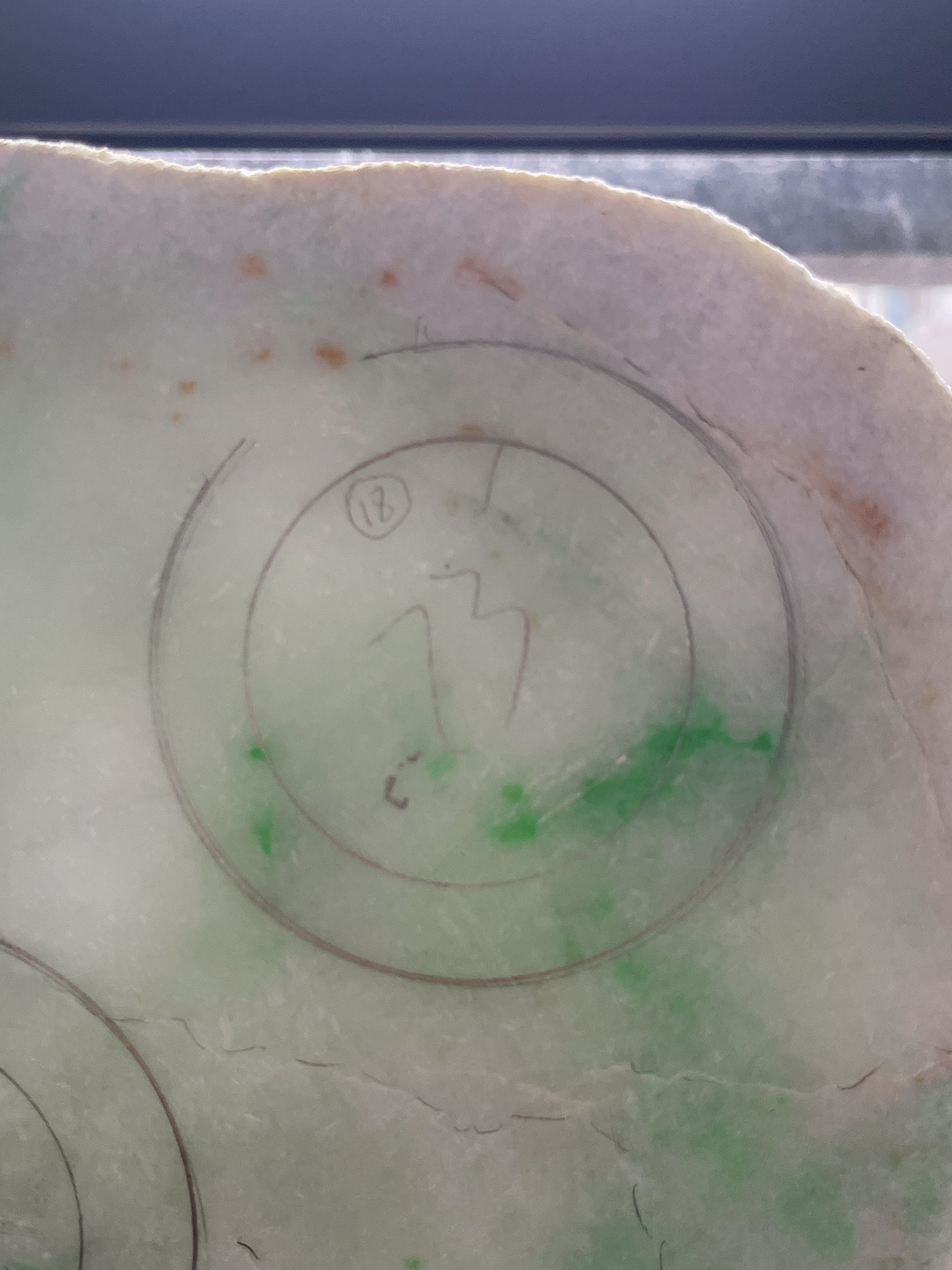 翡翠板料，⭕️正圈最大做57，圆条最大做53