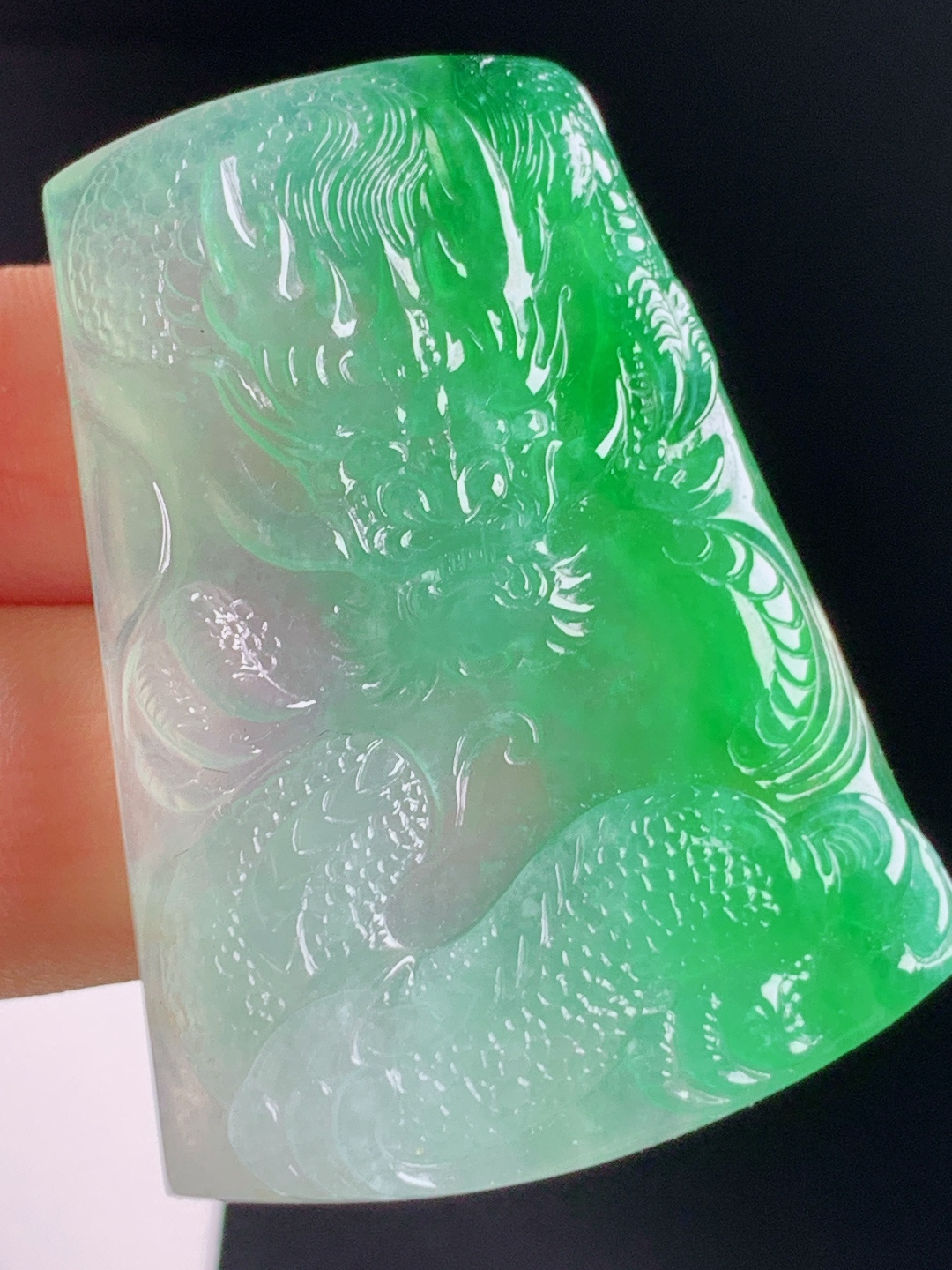 ️  阳绿龙牌，种水冰润阳绿俏色，雕工霸气寓意龙腾盛世