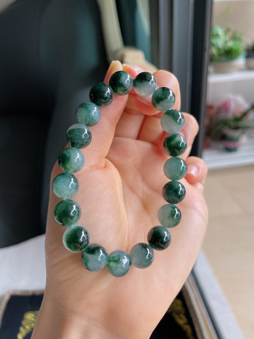 缅甸天然翡翠A货，冰飘花手串，尺寸：10mm。【编4264】