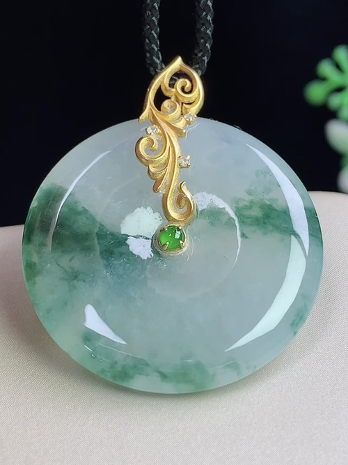18k金镶冰飘花平安扣，无裂，尺寸30.6*4.8mm，L16tgj