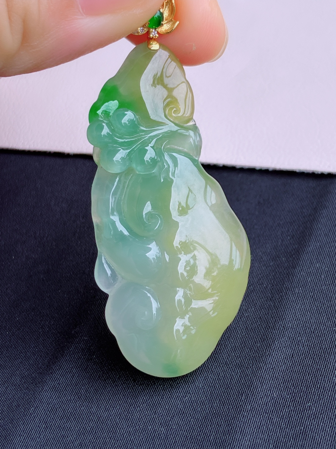三彩如意，晶莹剔透，特色，尺寸58/48/24/6.5/自然光实拍