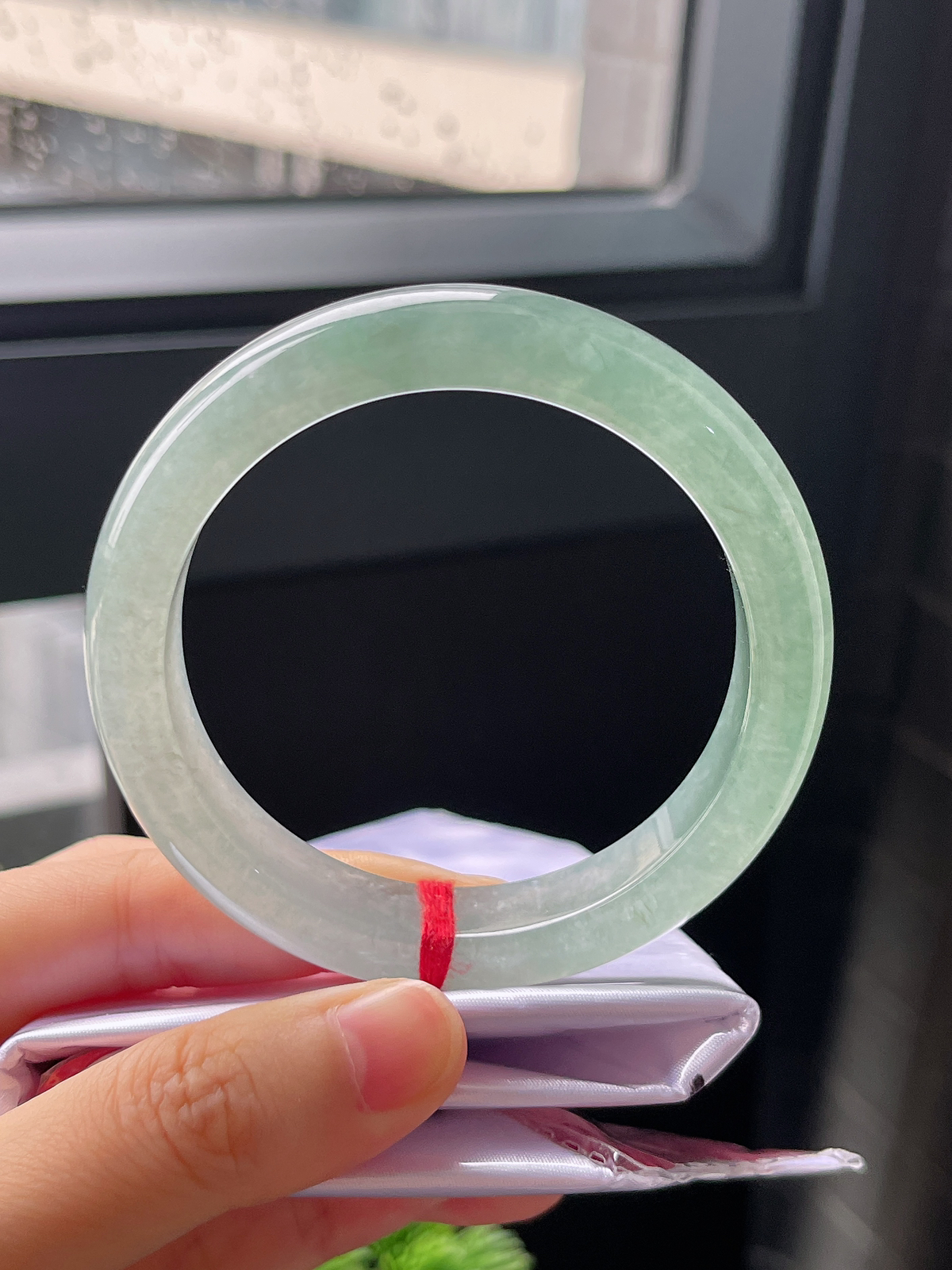 圈口56，冰糯蓝色翡翠手镯