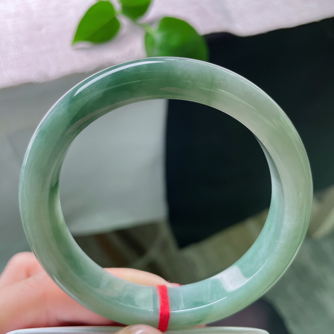 油青正圈，水润细腻，清雅苑苑，贵气，有棉线，ss54217a