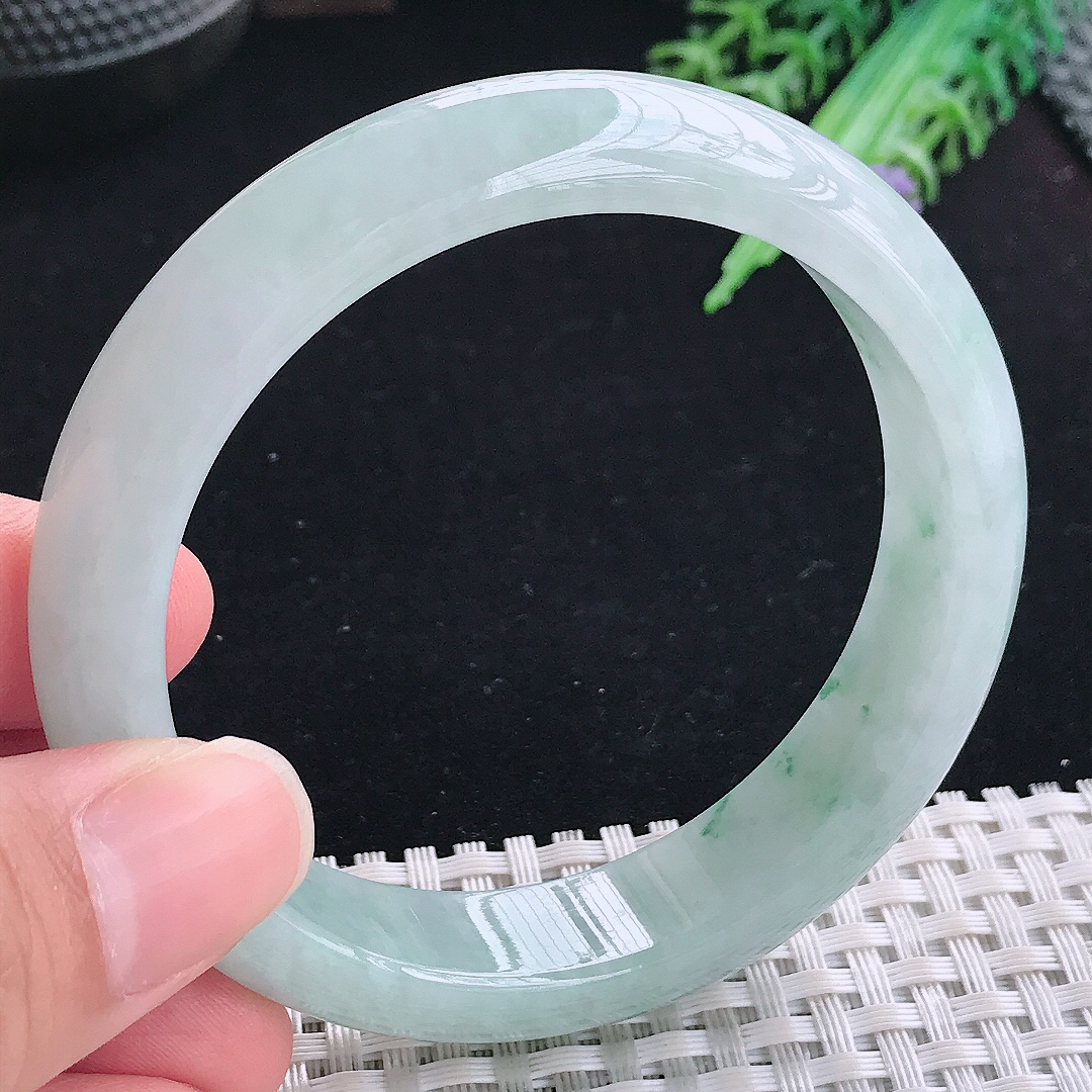 实拍A货翡翠57.5/13.5/8老坑精美冰润飘花手镯平安镯翡翠玉镯美人镯
