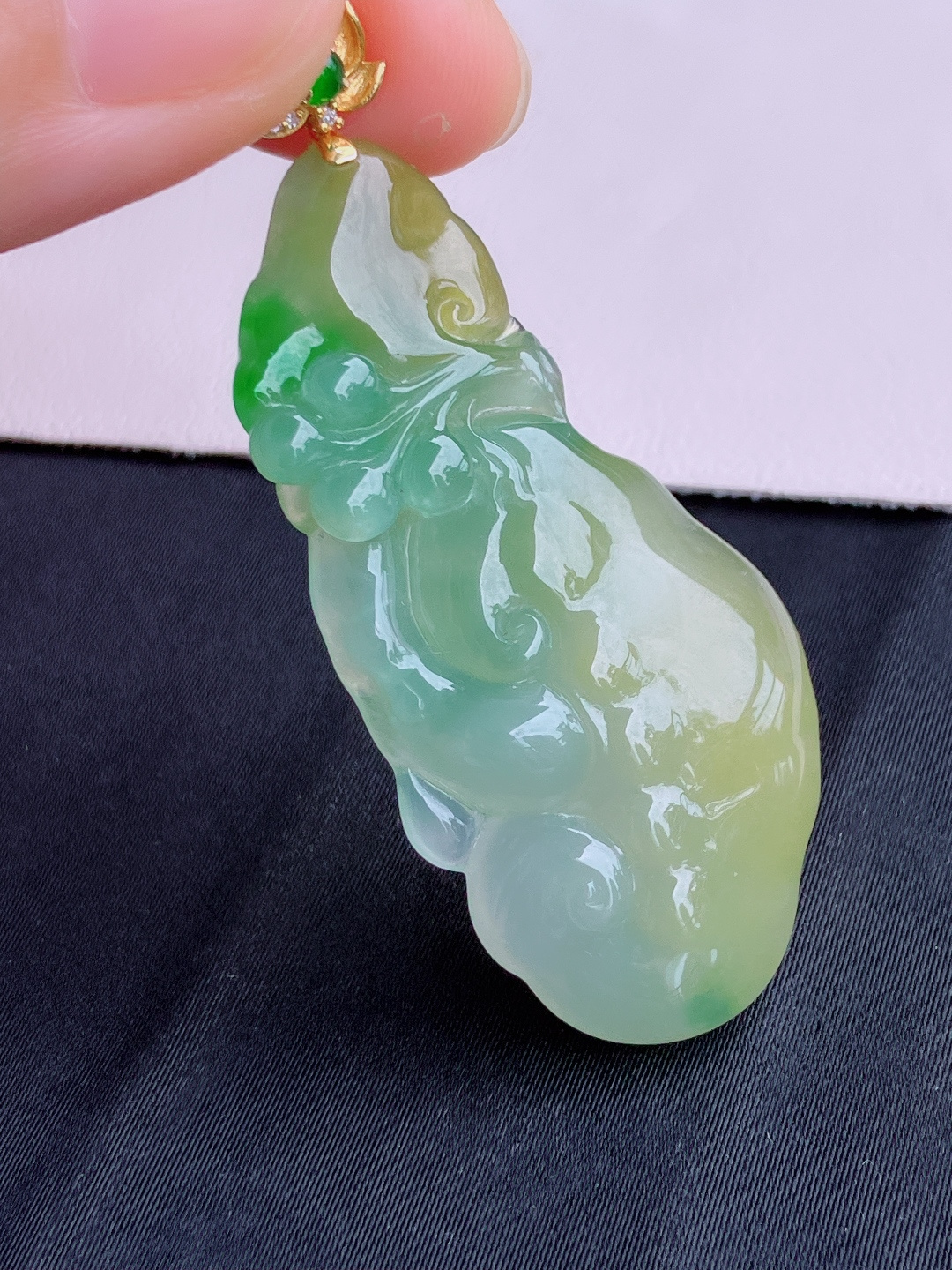 三彩如意，晶莹剔透，特色，尺寸58/48/24/6.5/自然光实拍