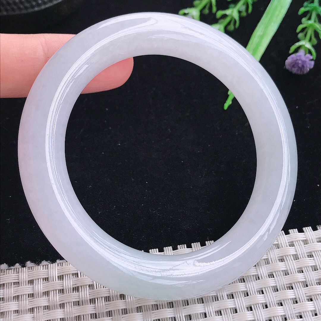 实拍A货翡翠55.5/11/11.2老坑冰润起胶飘绿胖圆条手镯平安镯翡翠玉镯美人镯
