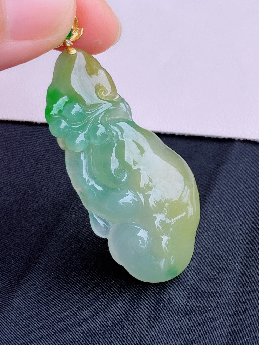 三彩如意，晶莹剔透，特色，尺寸58/48/24/6.5/自然光实拍