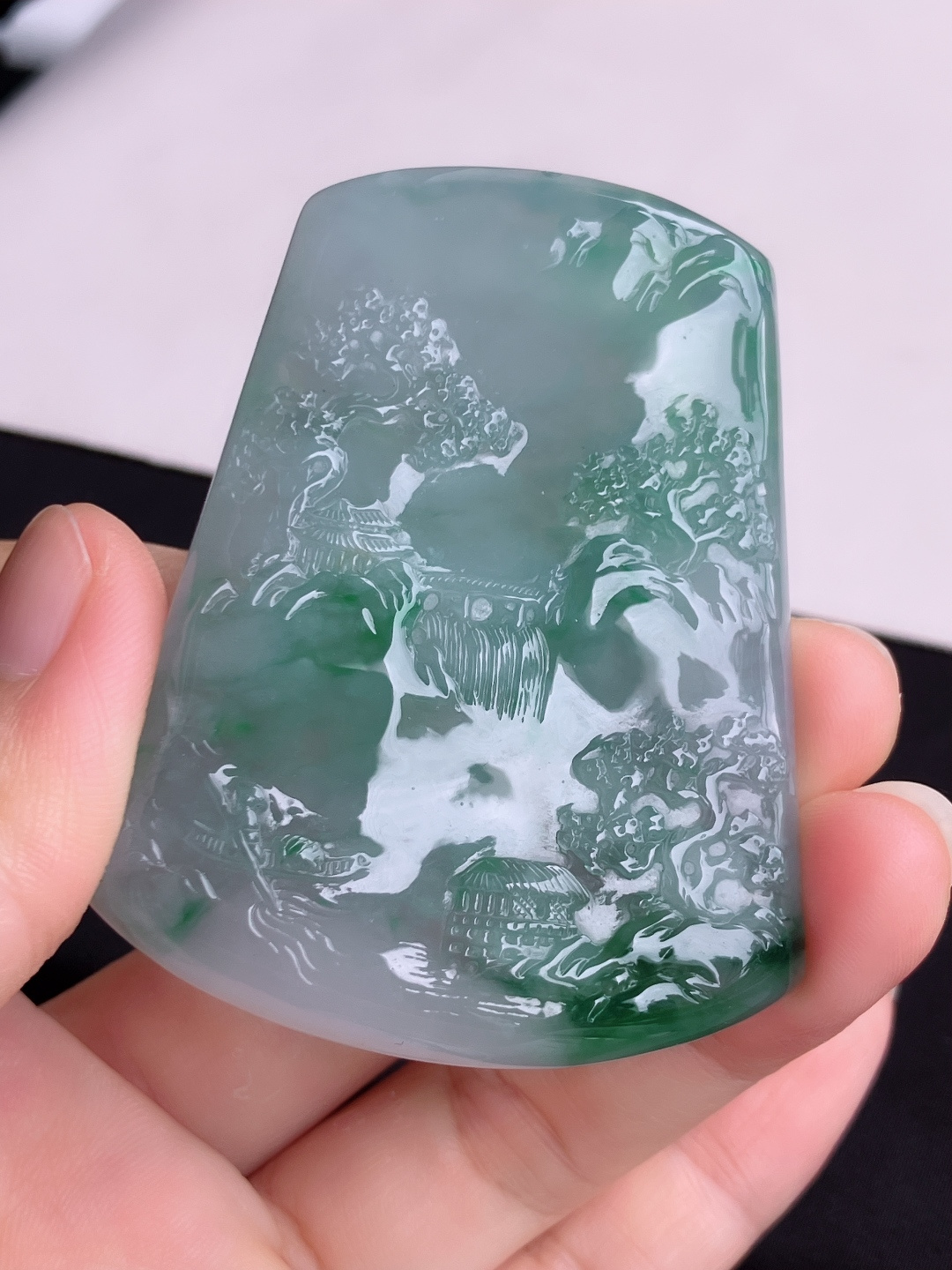 冰飘花山水牌，意境美，尺寸65.3/51.6/6.6/自然光实拍