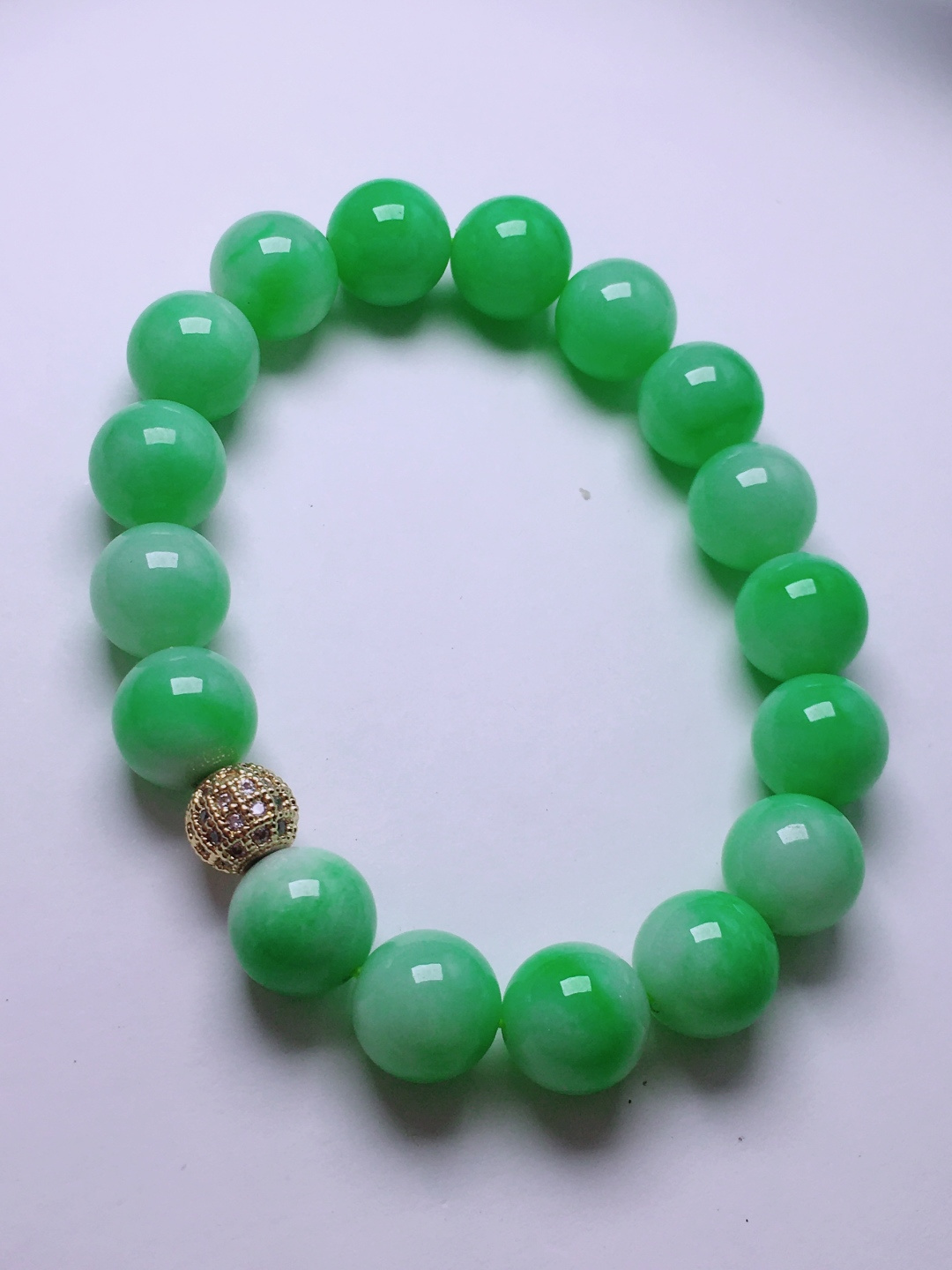 ️绿珠子手串，晶莹剔透，新颖时尚，10.8