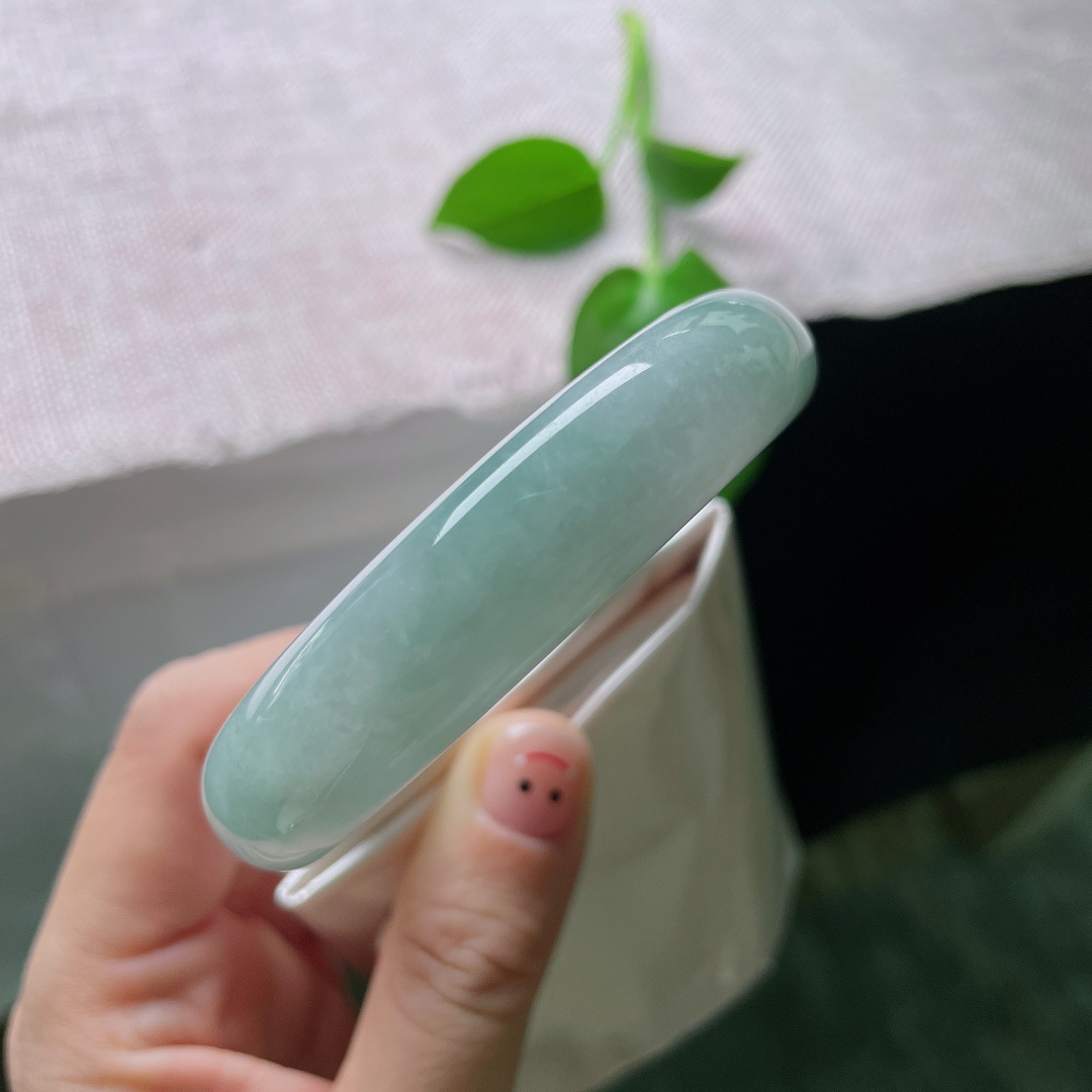 绿底正圈，宽版，温婉，简约大方，贵气，有棉线。ss54176a