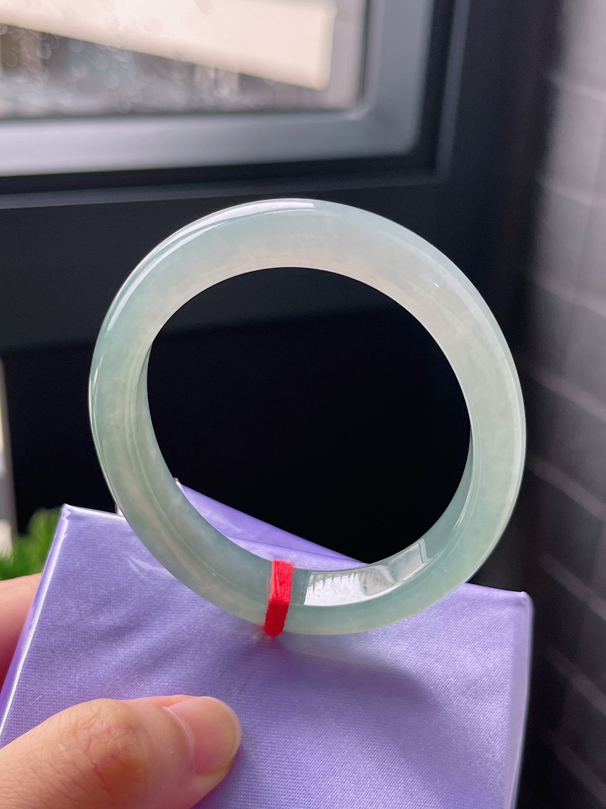 贵妃53.5，冰湖水蓝贵妃圈口翡翠手镯
