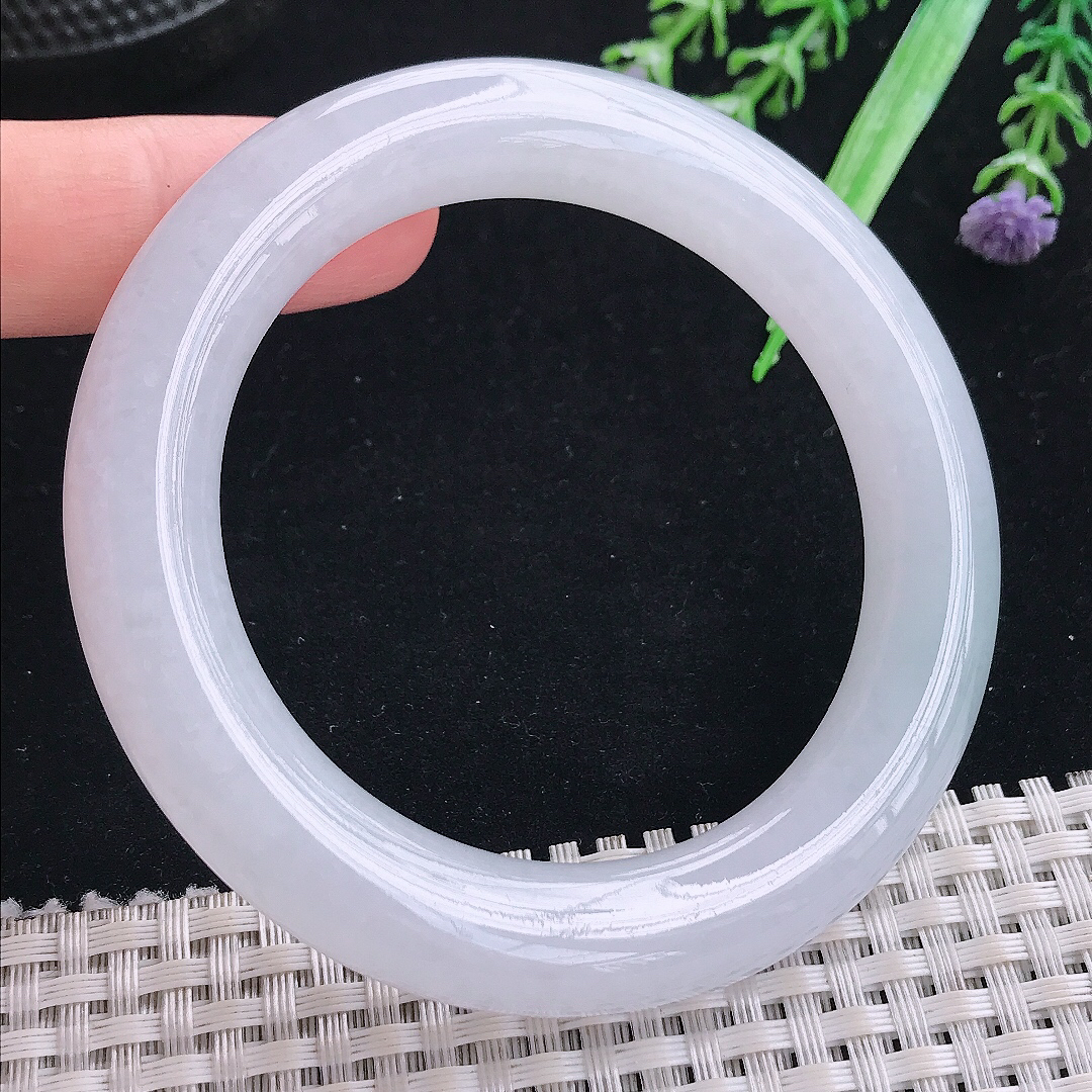 实拍A货翡翠55.5/11/11.2老坑冰润起胶飘绿胖圆条手镯平安镯翡翠玉镯美人镯