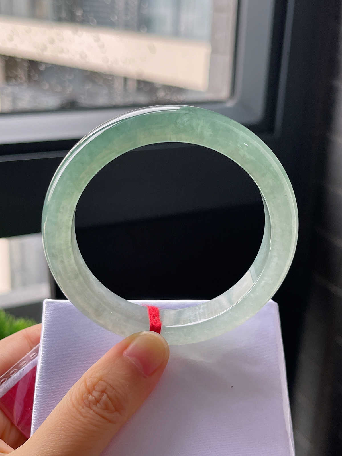 圈口56，冰糯蓝色翡翠手镯