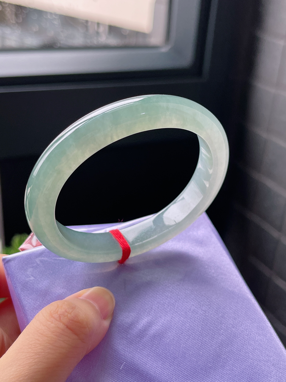 贵妃53.5，冰湖水蓝贵妃圈口翡翠手镯