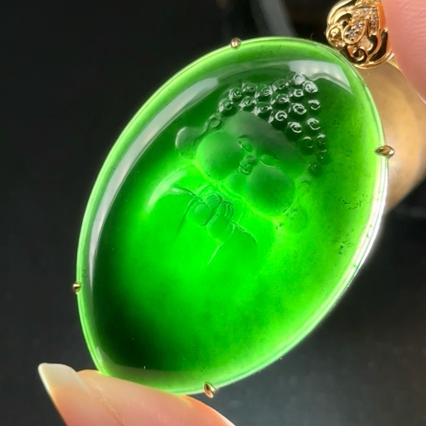 精品18k墨翠宝宝佛 种好色正 黑度极好 打灯通透 油性十足  尺寸53.4