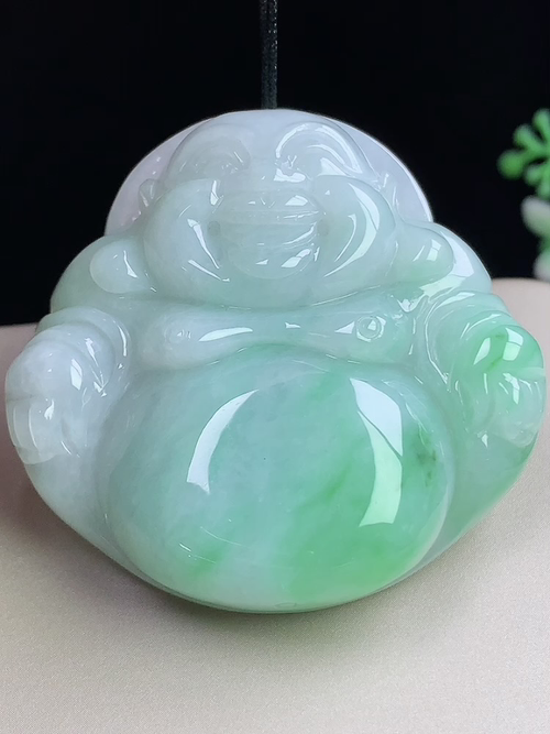飘绿大佛公，无裂，尺寸48.1*47.7*12.4mm，L16rzd