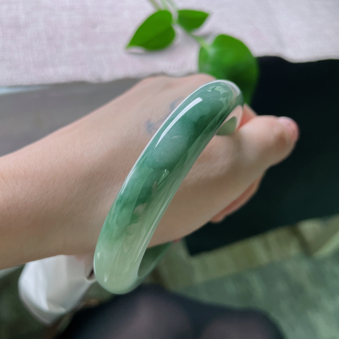 油青正圈，水润细腻，清雅苑苑，贵气，有棉线，ss54217a