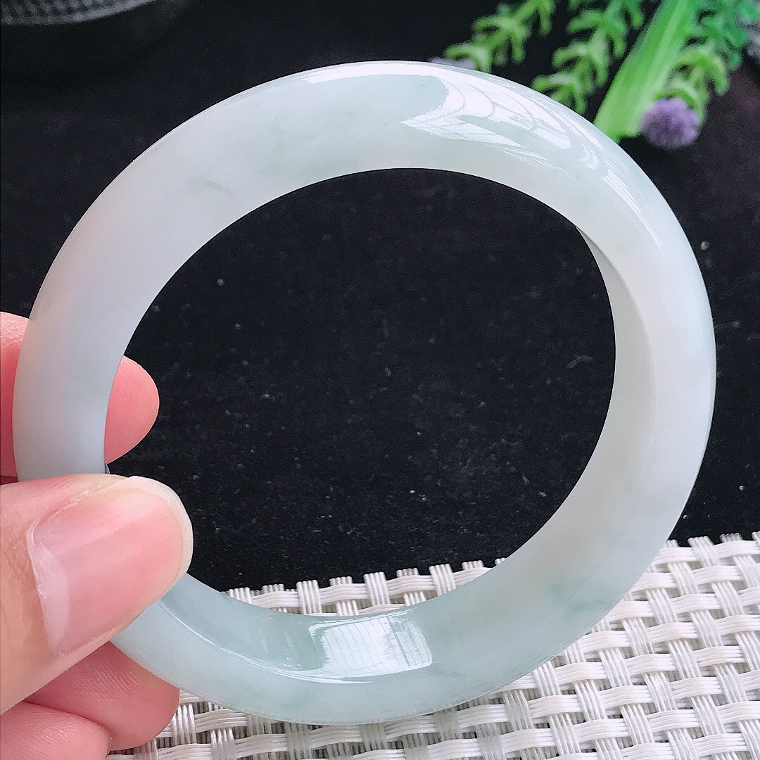实拍A货翡翠56/13.5/9老坑冰润起胶飘花手镯平安镯翡翠玉镯美人镯