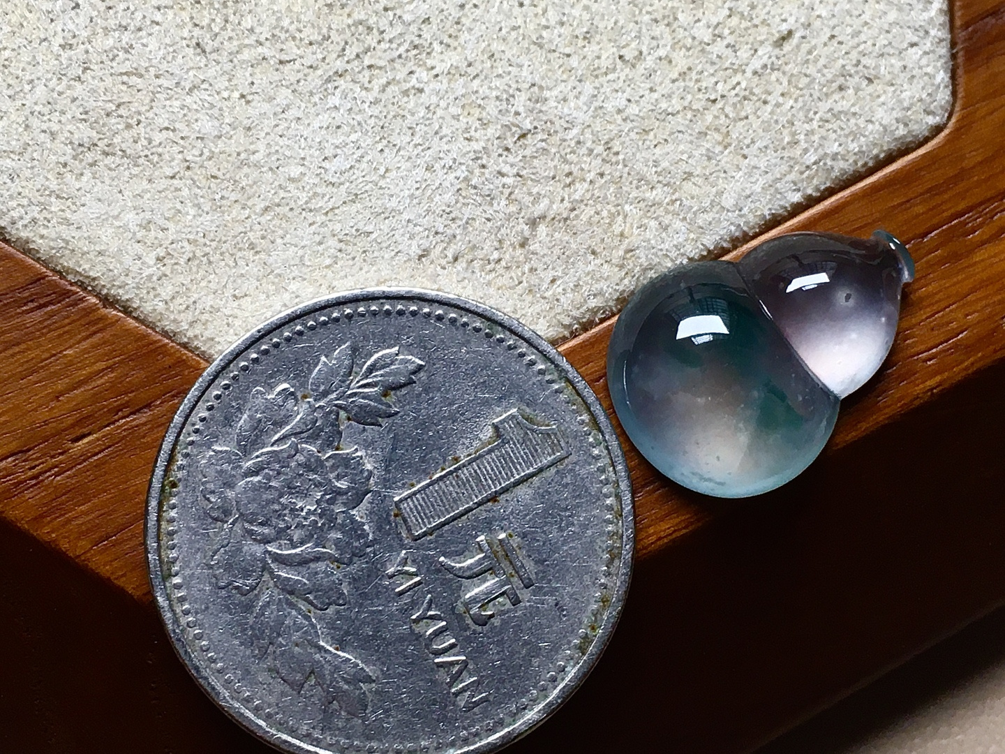 ️ 玻璃种飘彩葫芦 品质，冰透感十足，尺寸17.5*12.7*4.8