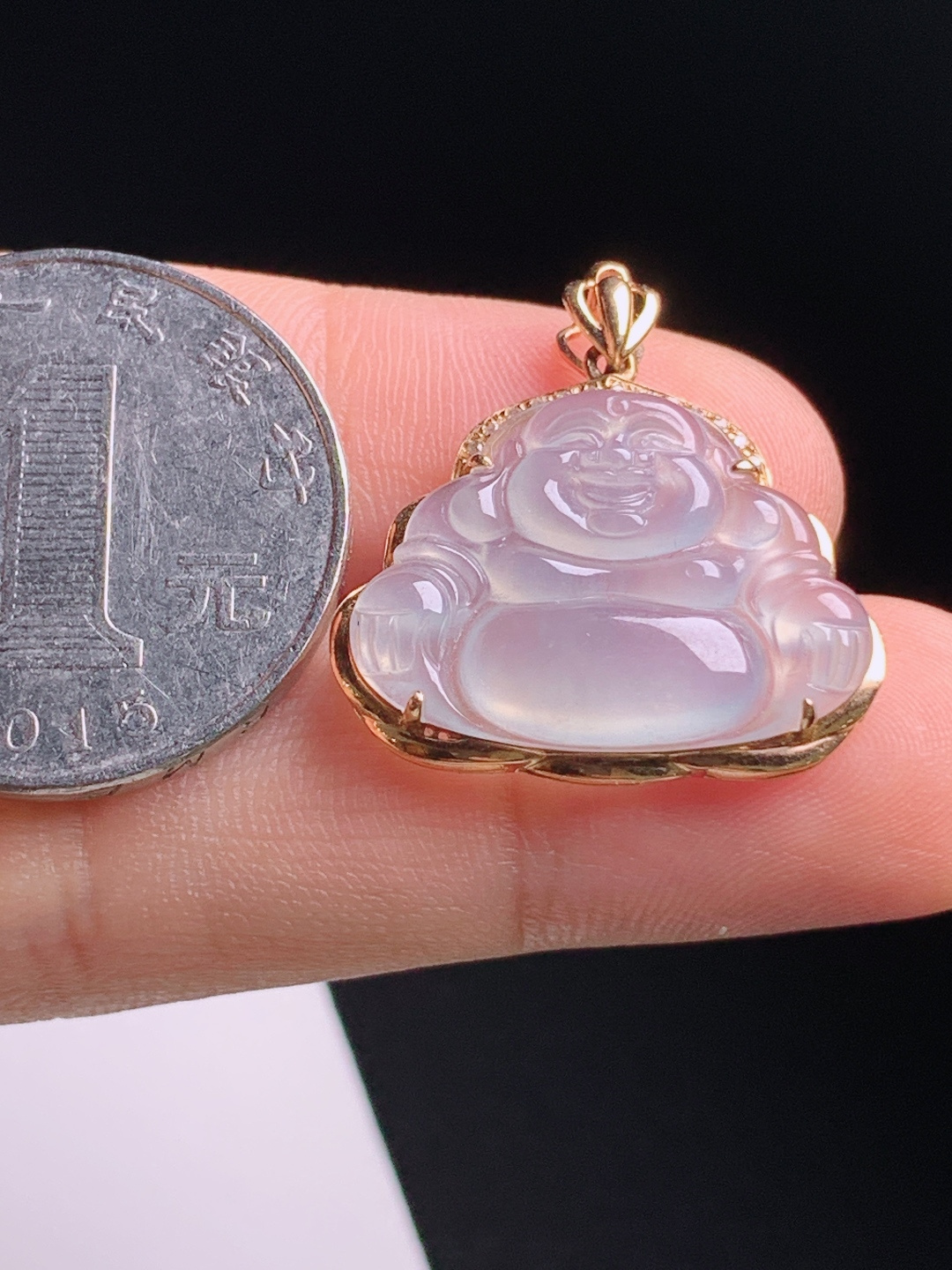 佛公吊坠，通透起强荧光胶感饱满，18K金简约包镶，开脸喜乐圆润饱满，笑口常开纳福平安