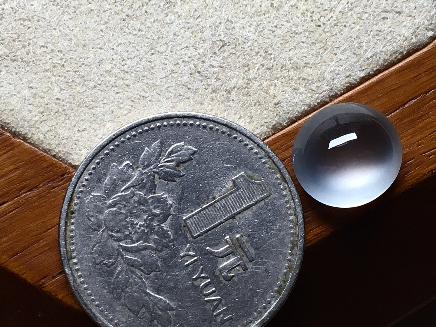 ️ 玻璃种蛋面 冰透感十足，底子干净，尺寸11.5*10.6*6