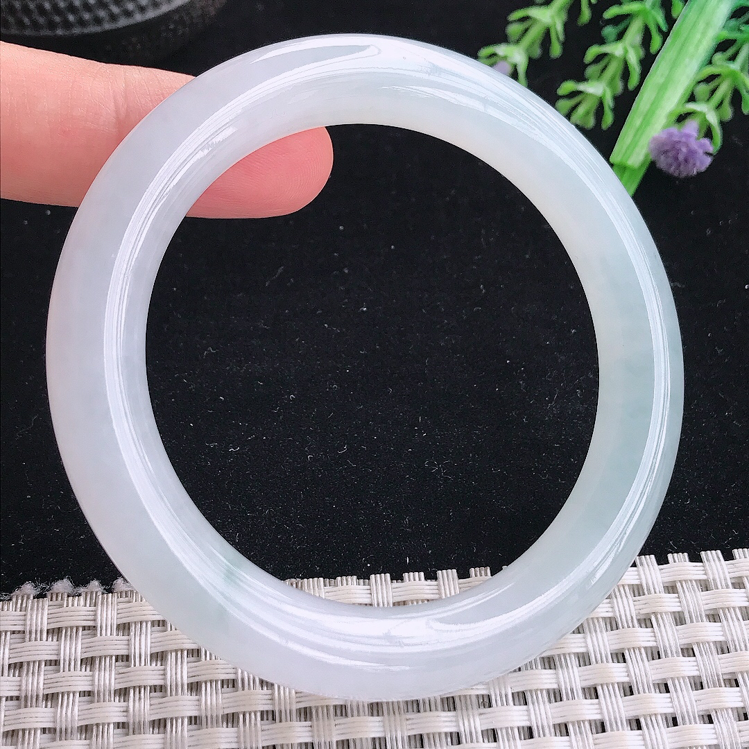 实拍A货翡翠56/10.1/10.2老坑冰胶果冻白冰圆条手镯平安镯翡翠玉镯