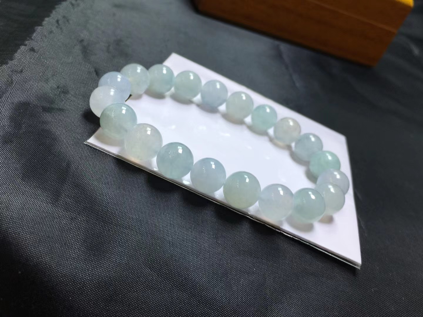 冰种手链，卡9.9～9.5mm，20颗，玉质细腻，均匀，实物更美