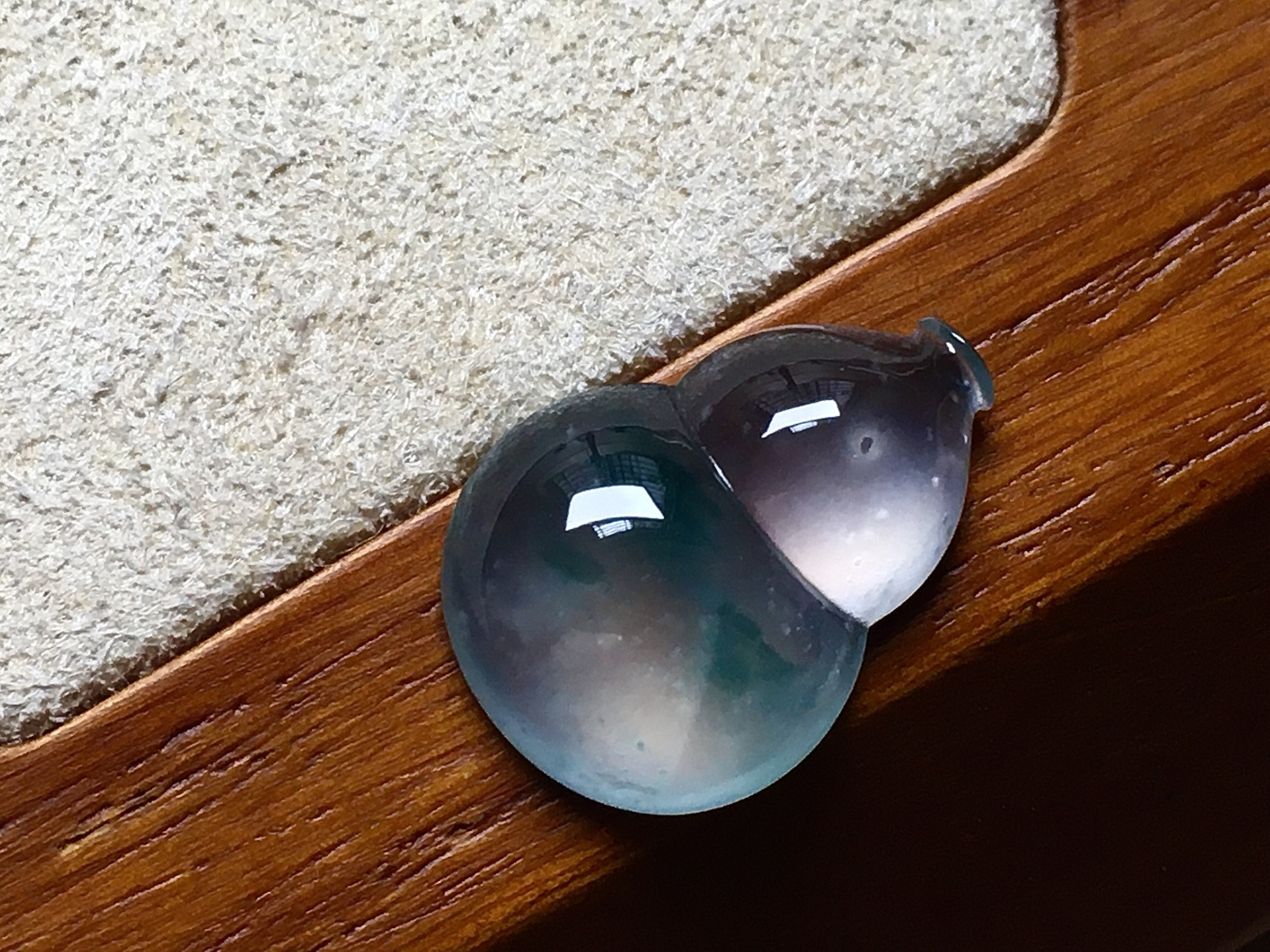 ️ 玻璃种飘彩葫芦 品质，冰透感十足，尺寸17.5*12.7*4.8
