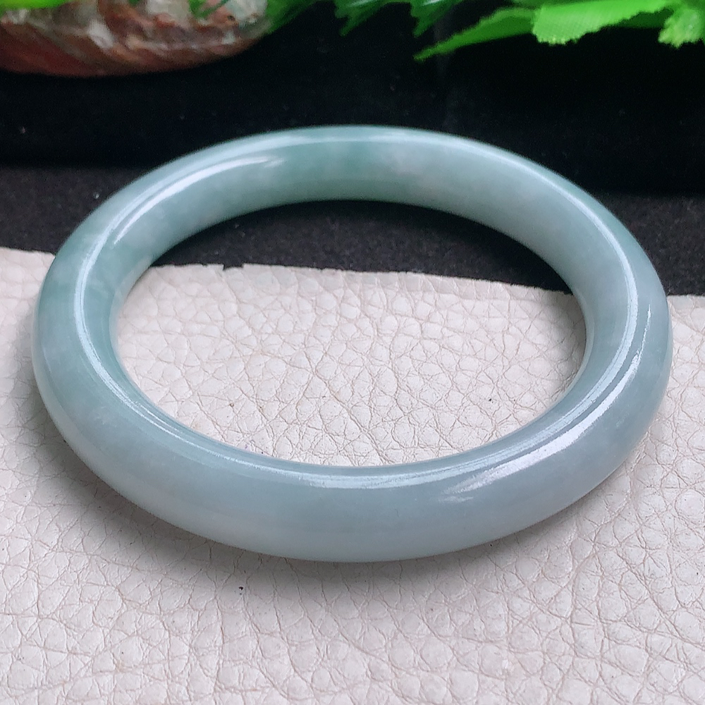 jc实拍59*10.5*10.3美人镯 缅甸翡翠a货玉手镯 天空蓝胶感圆条玉手环