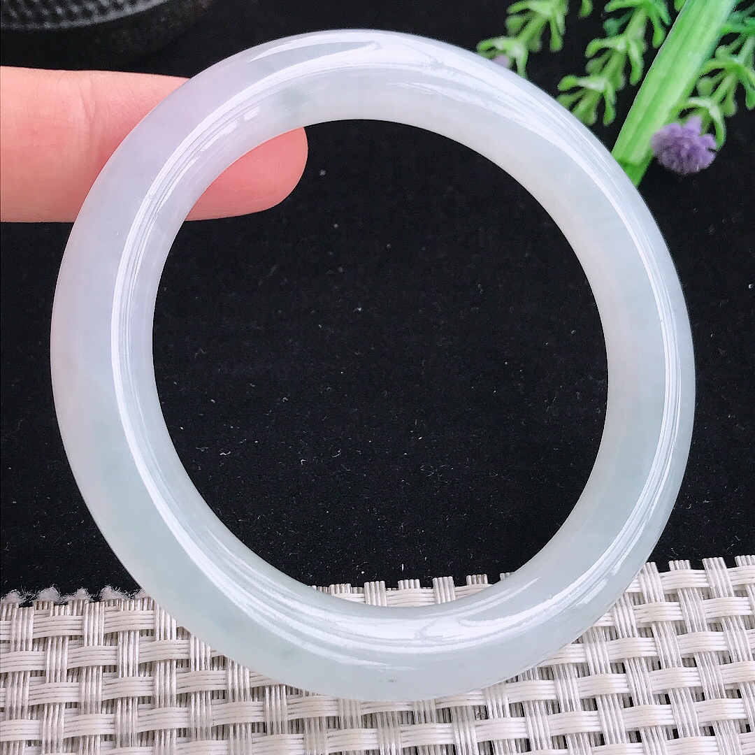 实拍A货翡翠56/10.1/10.2老坑冰胶果冻白冰圆条手镯平安镯翡翠玉镯
