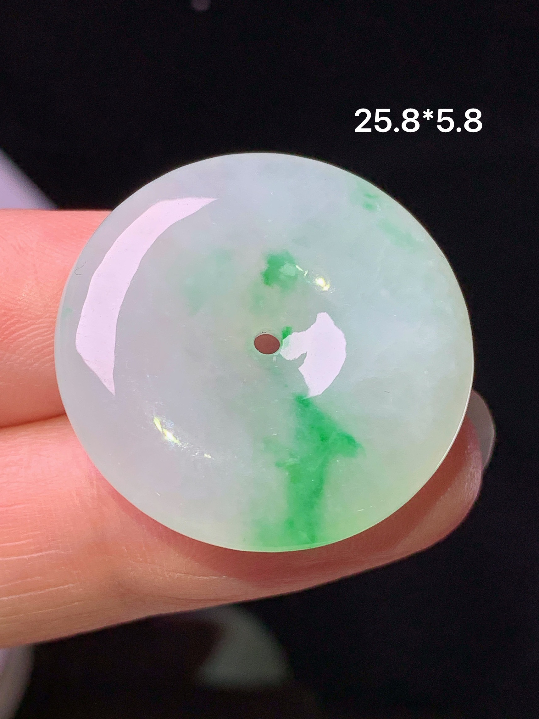 飘绿平安扣吊坠 玉质细腻 色泽艳丽清新 整体尺寸25.8*5.8 b2