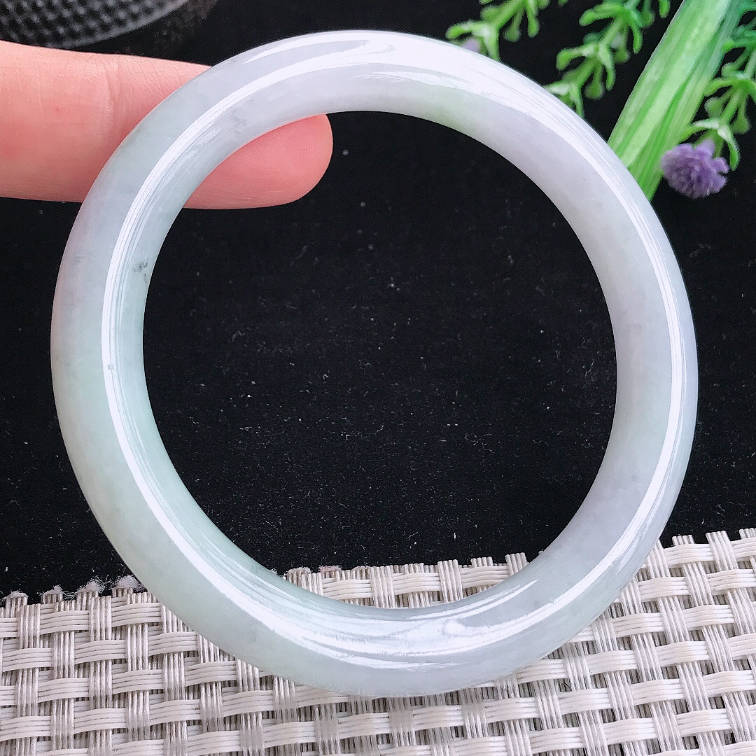 实拍A货翡翠57.5/9.5老坑秀气温润圆条手镯平安镯翡翠玉镯美人镯