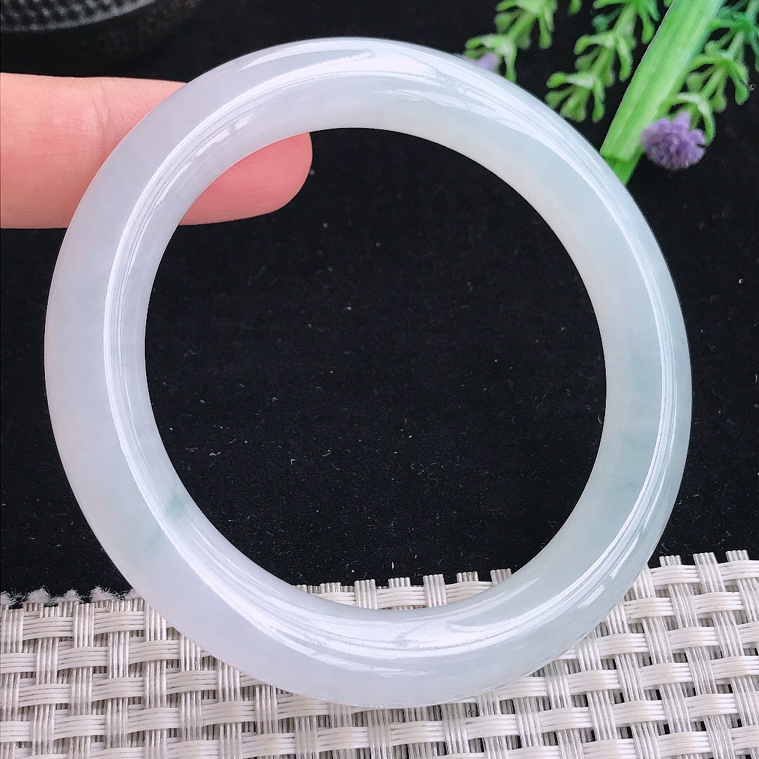 实拍A货翡翠56/10.1/10.2老坑冰胶果冻白冰圆条手镯平安镯翡翠玉镯