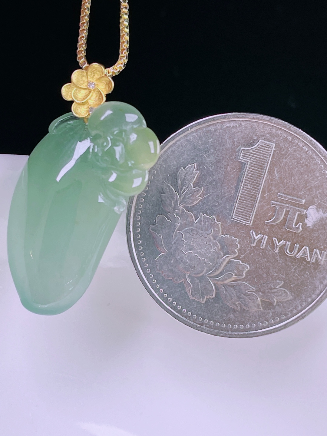 ️冰黄福瓜，老种起光，细底通透，尺寸：27.2裸石23.8/12.3/9.8mm0617