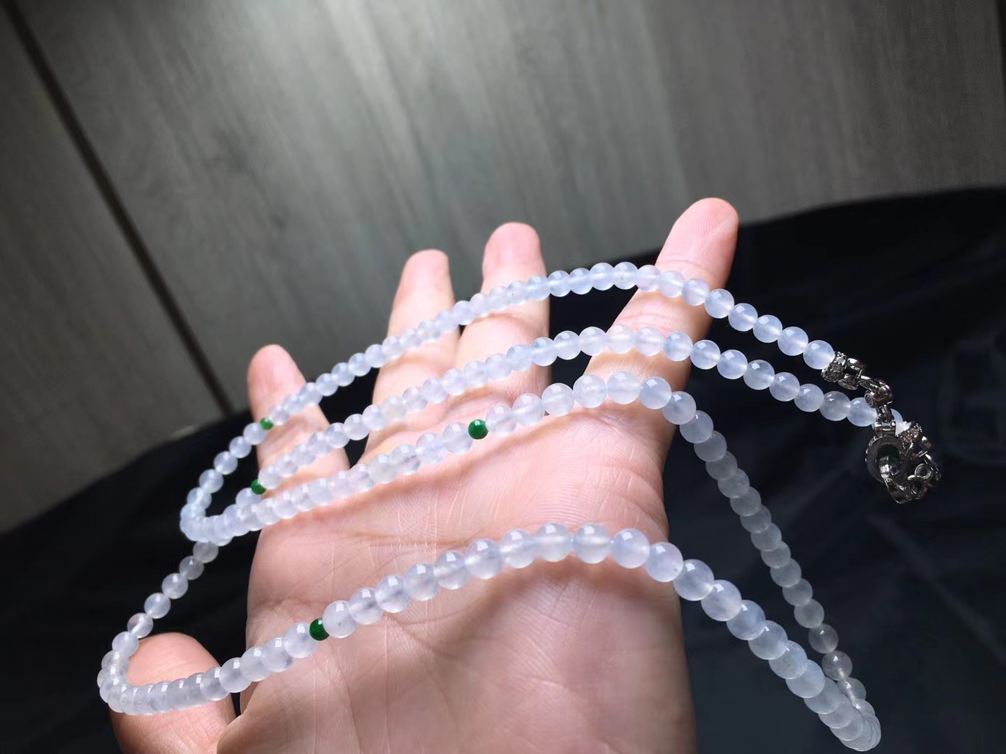 冰种珠链，卡4.8～4.3mm，148颗，种好，玉质细腻，均匀，通透，颗颗精选